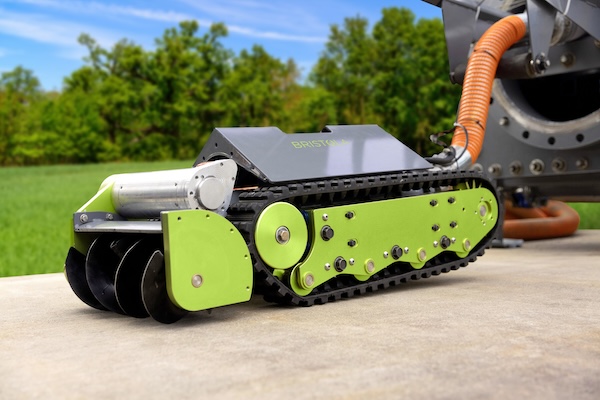 A Smarter Way To Clean Tanks: Comparing Traditional Methods to ROV Cleaning